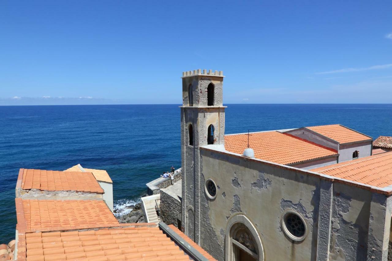 فيلا تْشيفالوفي Terrazza Piazzetta Piazza Francesco Crispi المظهر الخارجي الصورة